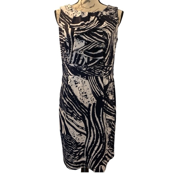 AA STUDIO AA dress, size 8, dark blue and white, sleeveless. Large ruffled top - Picture 4 of 8